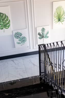 Motif Hotel